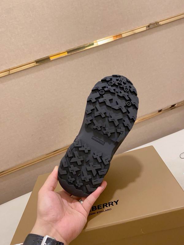 Burberry sz38-46 hnh0309